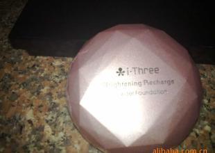 二手日用百貨 高溫自動(dòng)噴化妝品、日用品設(shè)備轉(zhuǎn)讓，可定制燙金絲印工藝